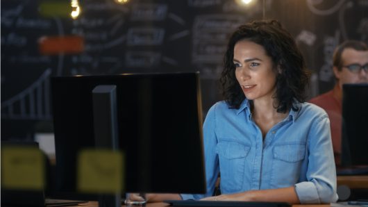 Become a Social Media Manager