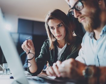 6 Creative Tips for Advancing Your Career Online